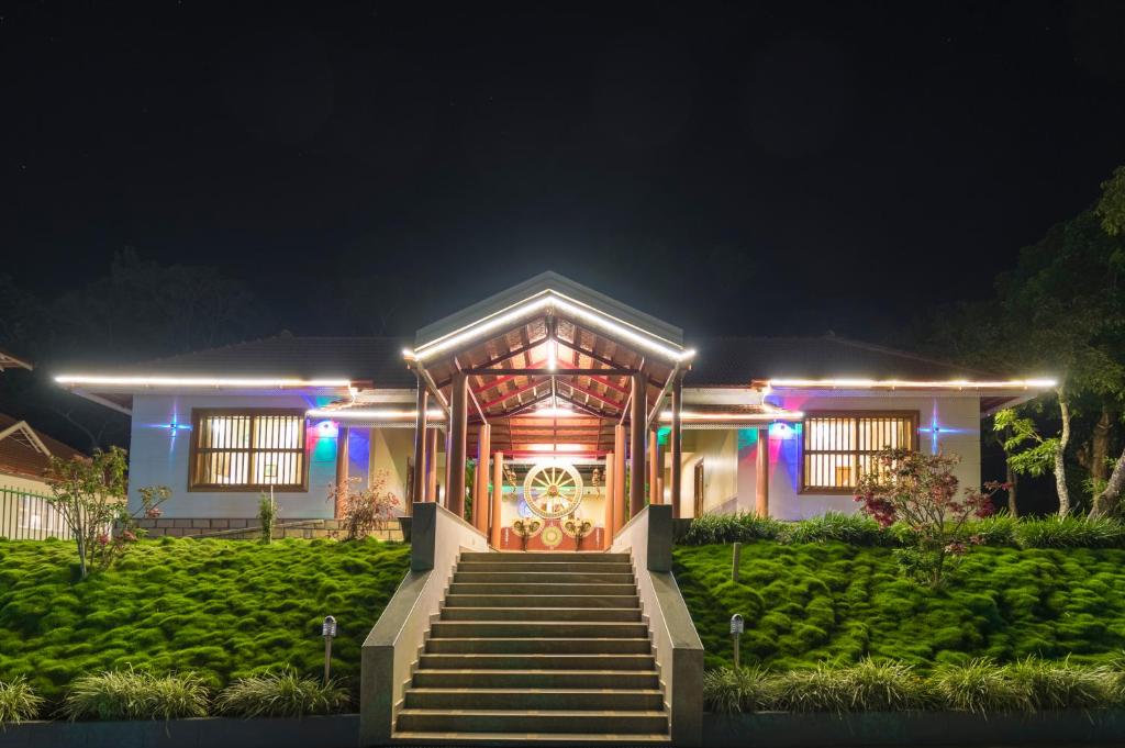 HONEYDEWWZ EXOTICAA HOTEL & RESORT