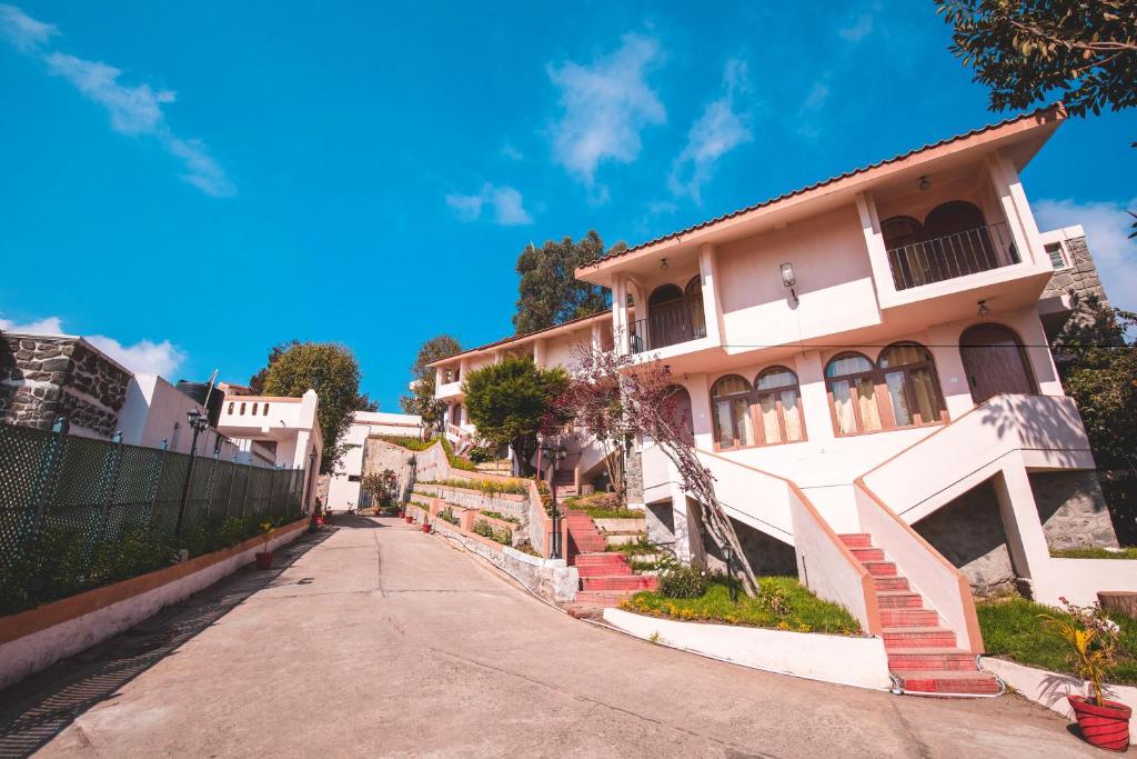 Rowan Tree By Poppys