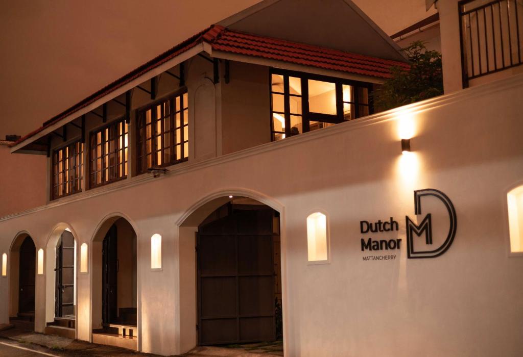 Dutch Manor