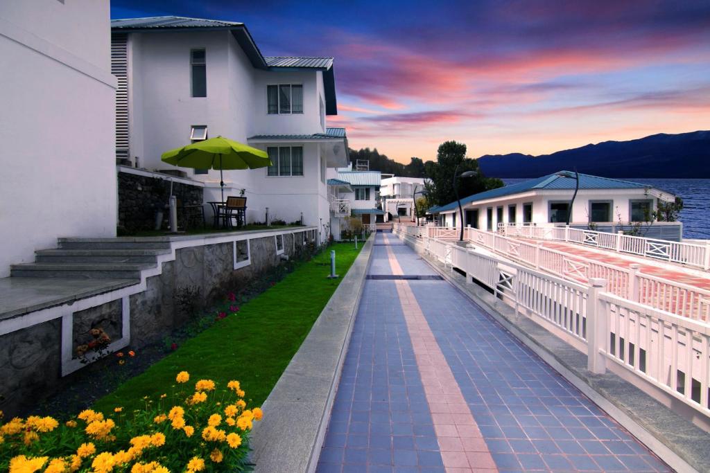 Le Poshe -Kodaikanal