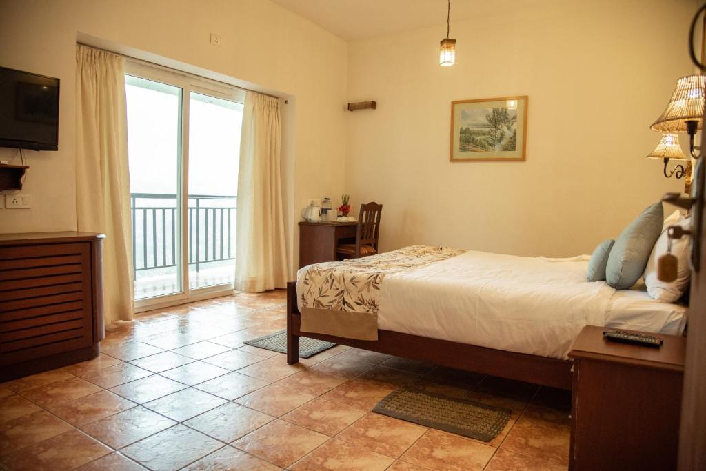 Valley View Deluxe Room