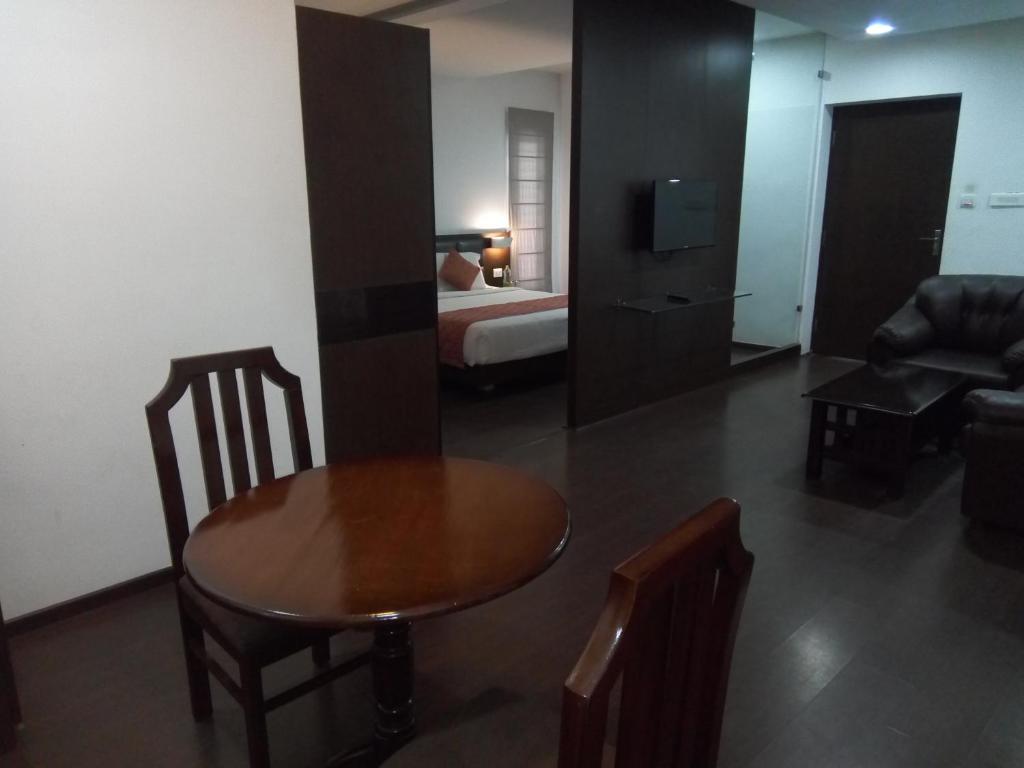 Suite Double Room