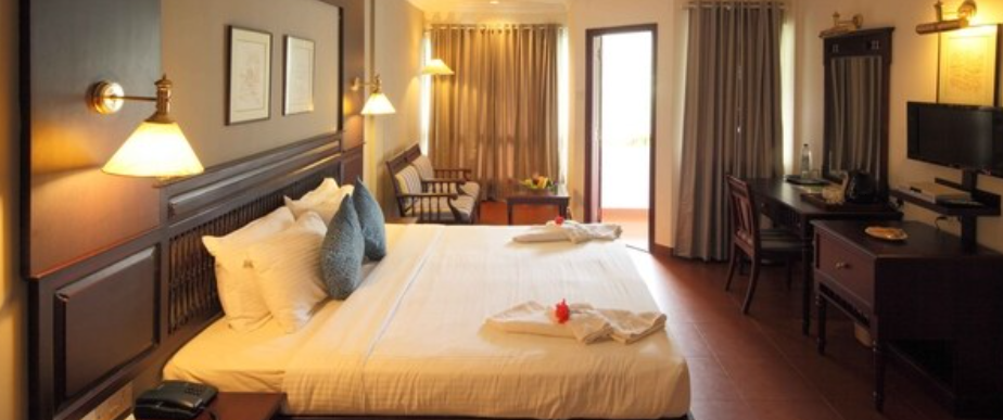 Honeymoon Suite