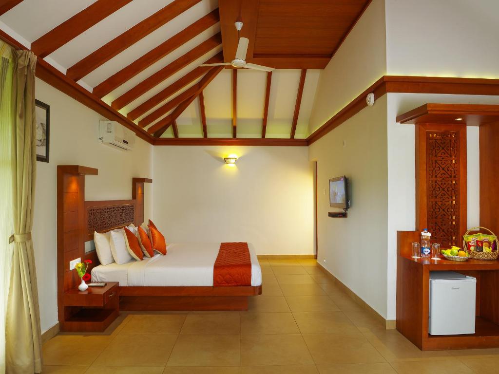 Tule- Premium Cottage with Balcony