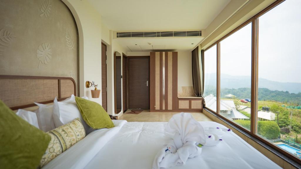 Luxury Mountain View Ac with Balcony