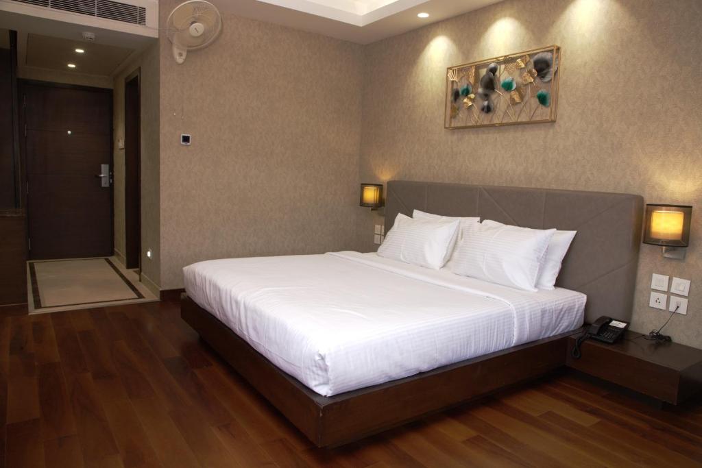 Valley View  Double Room