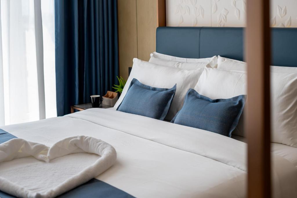 Mini Suite Room