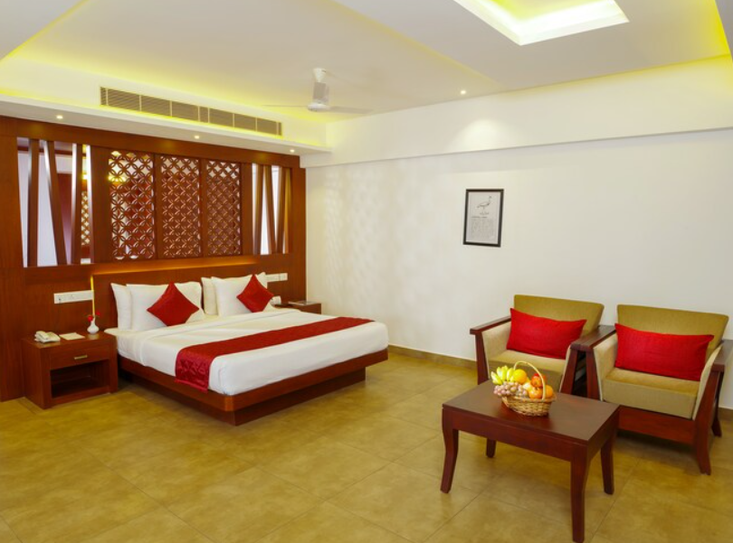Lagoon- Deluxe Room