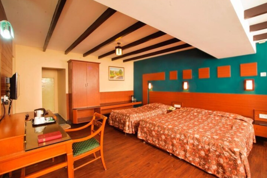 Family Trible Room