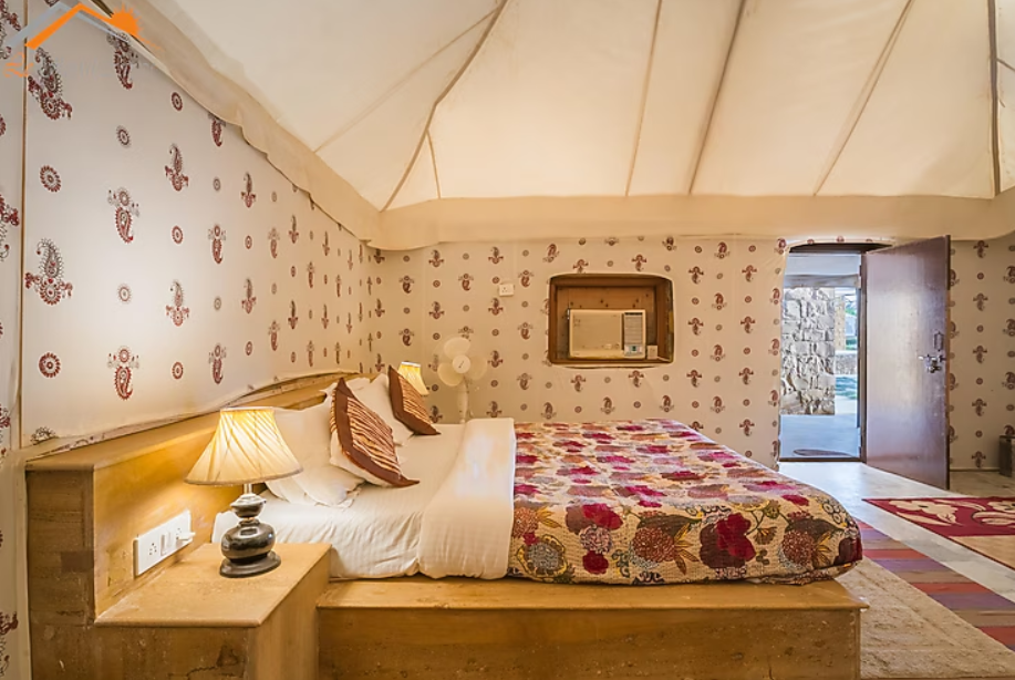 Deluxe AC Tent