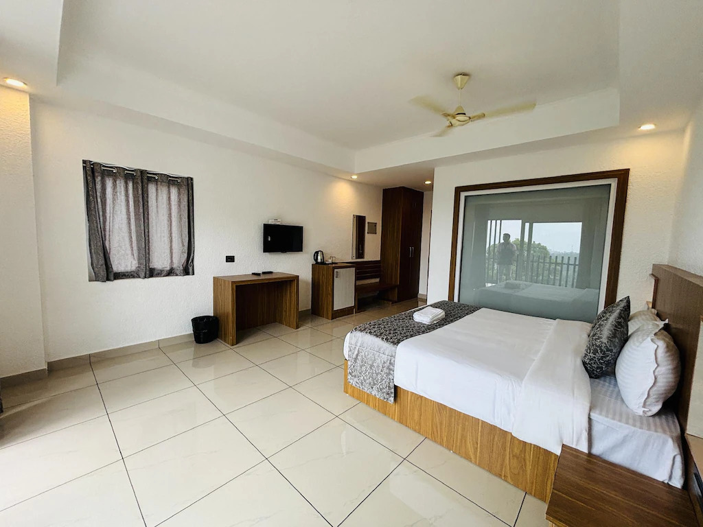 Superior Room with Balcony
