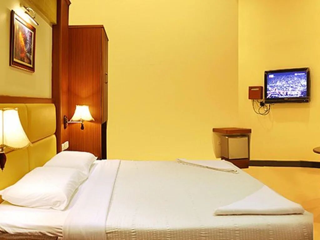Standard Single  A/c Room