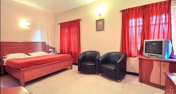 2-Bedroom Cottage