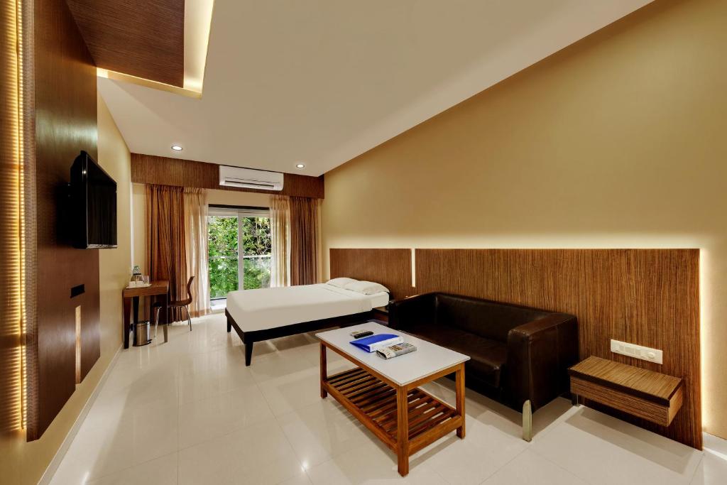 Superior Room with Balcony